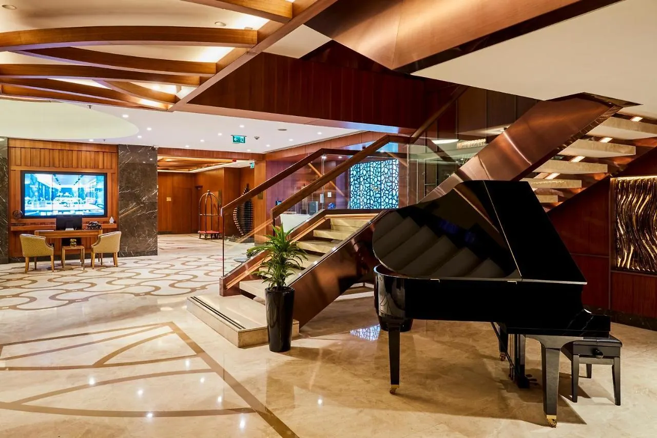 Moevenpick Istanbul Hotel Golden Horn 5*,