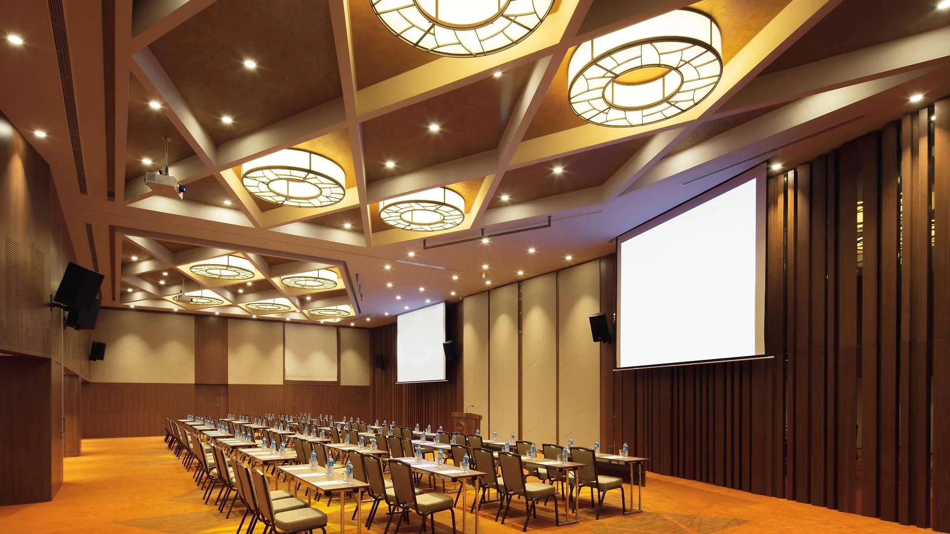 Moevenpick Istanbul Hotel Golden Horn