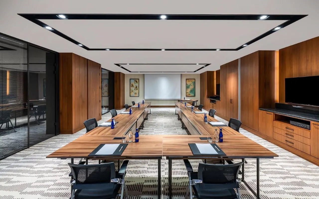 Moevenpick Istanbul Hotel Golden Horn