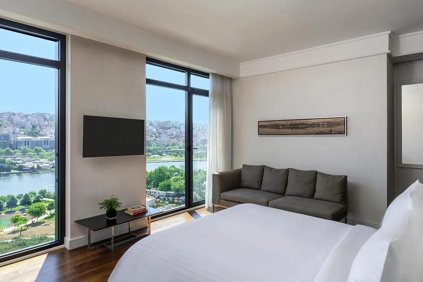 Moevenpick Istanbul Hotel Golden Horn