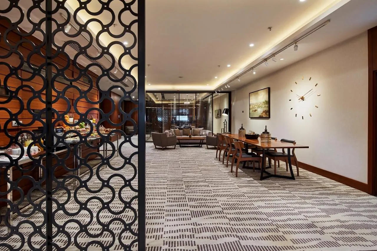 Moevenpick Istanbul Hotel Golden Horn