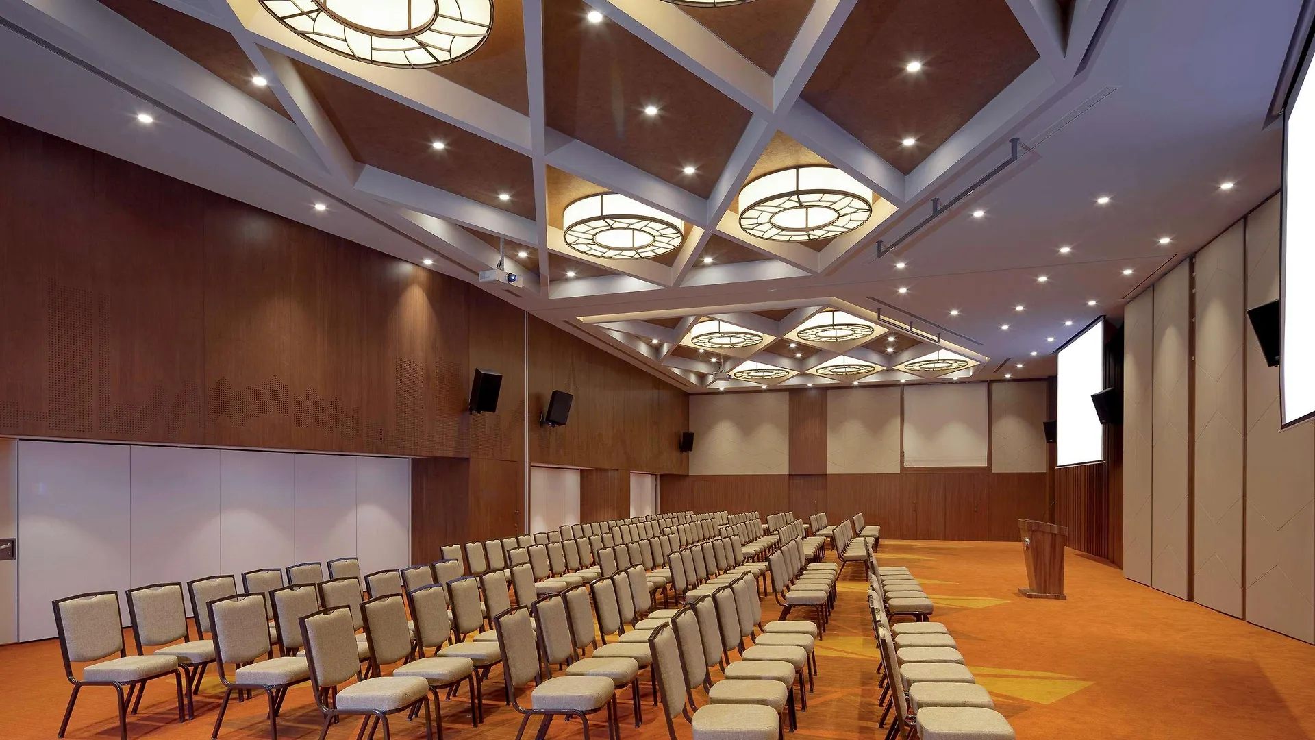 *****  Mövenpick Istanbul Hotel Golden Horn Turkije